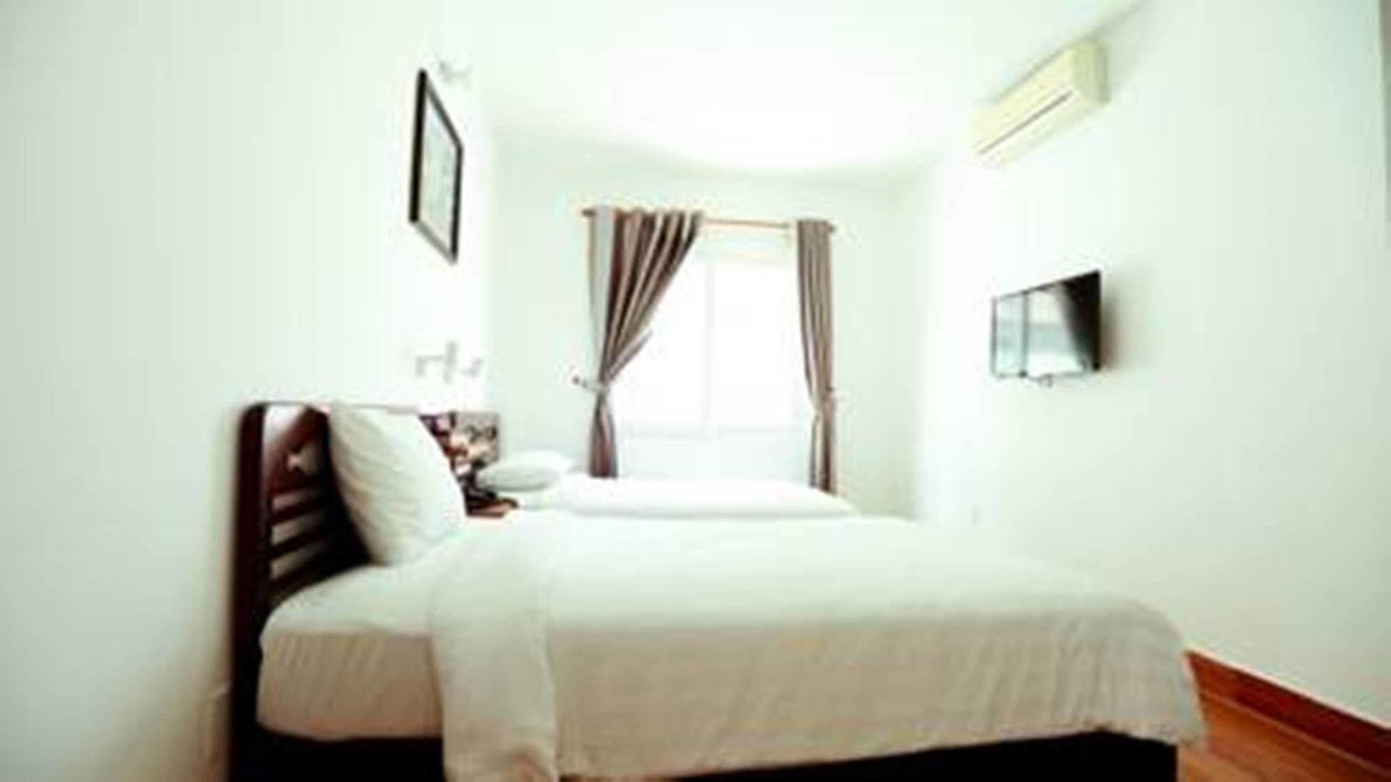 Xuan Hung Hotel Da Nang Bagian luar foto