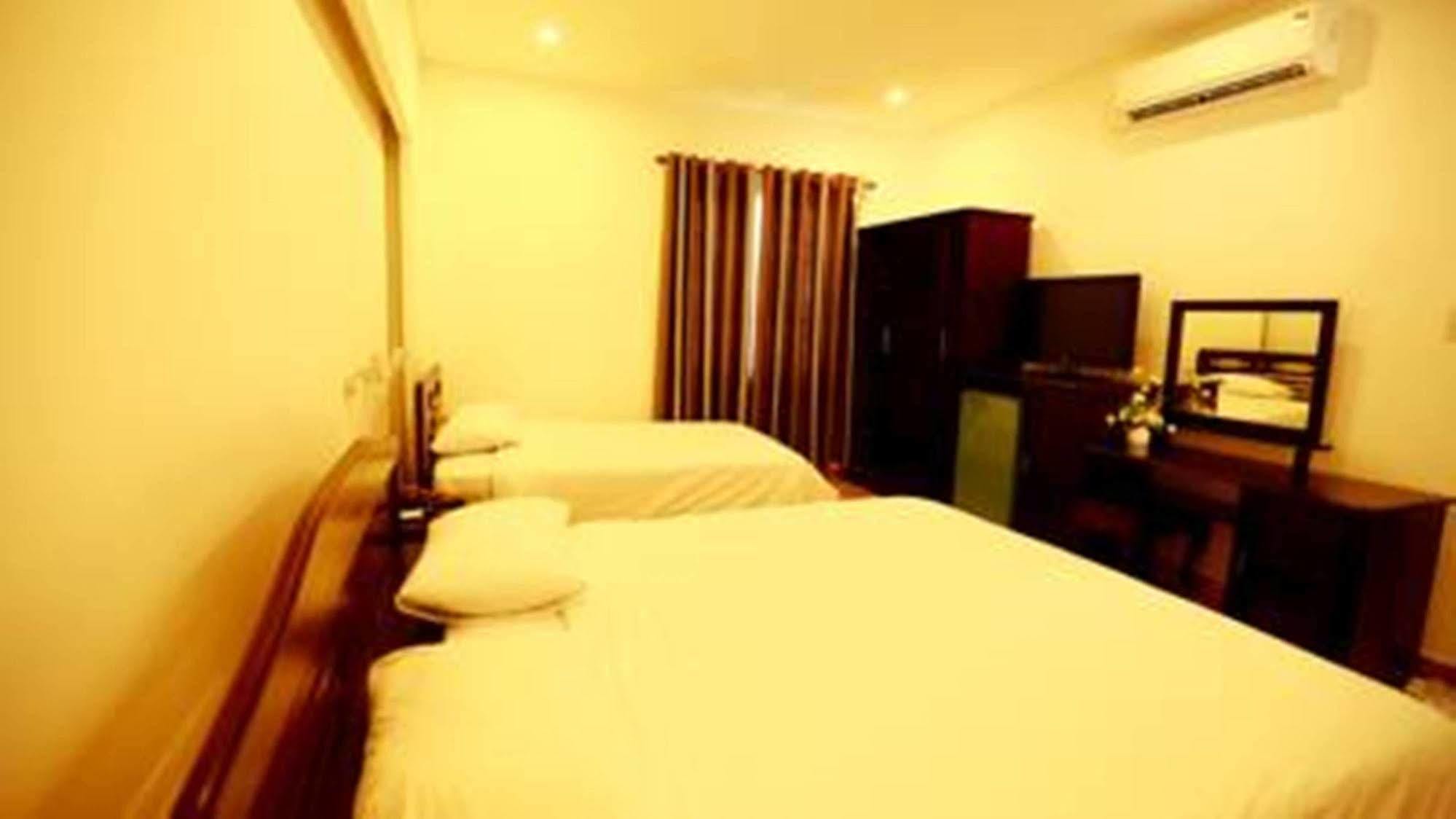 Xuan Hung Hotel Da Nang Bagian luar foto